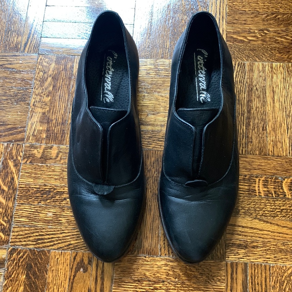 L’intervalle Surrey Black Leather Loafers